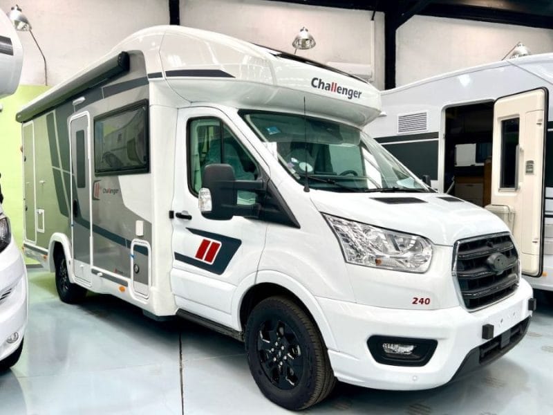 Challenger 240 Etape Edition