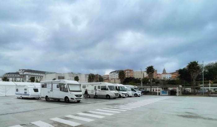 areas de autocaravanas marina coruña