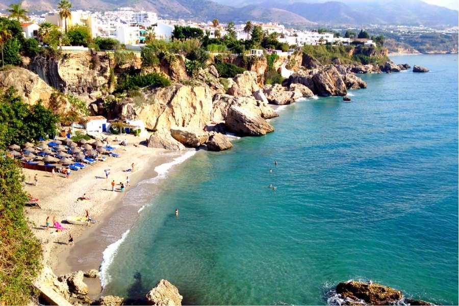 playa de nerja